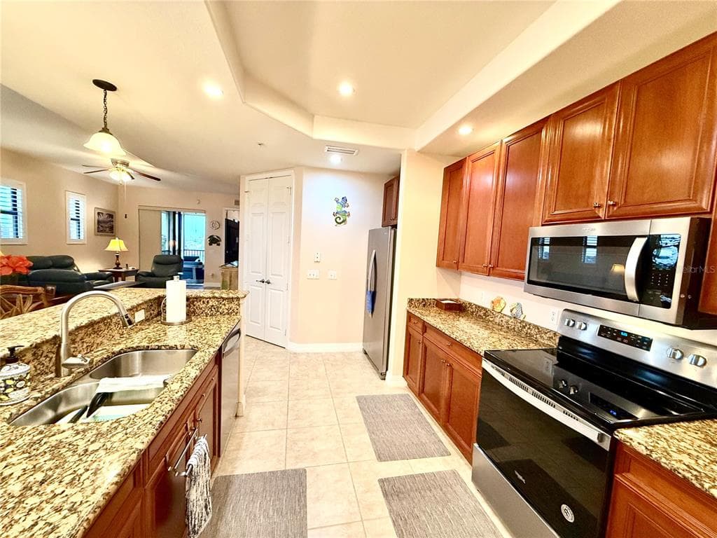 1340 ROCK DOVE COURT 141 photo 7