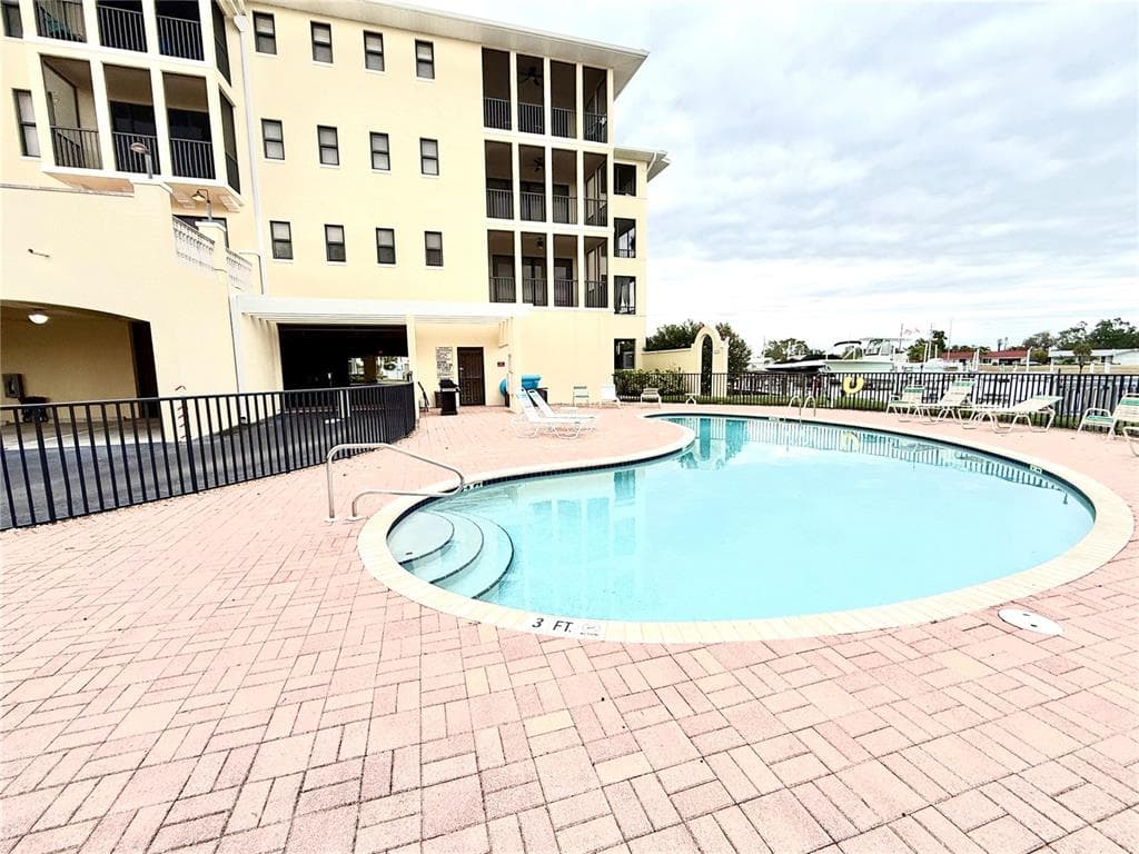 1340 ROCK DOVE COURT 141 photo 3