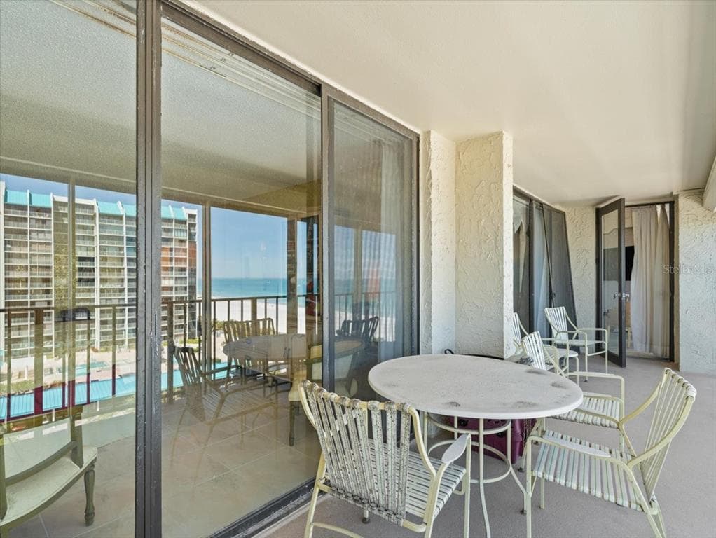 1400 GULF BOULEVARD 806 photo 23
