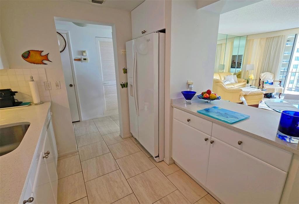 1212 BEN FRANKLIN DRIVE 1205 photo 18