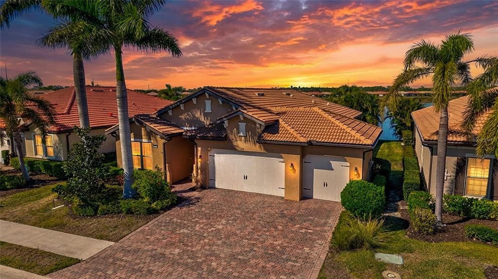 159 TOSCAVILLA BOULEVARD photo 1