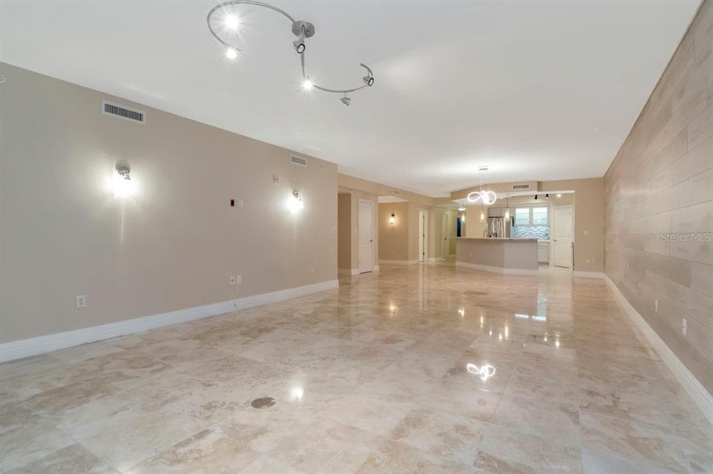 1350 GULF BOULEVARD 703 photo 18