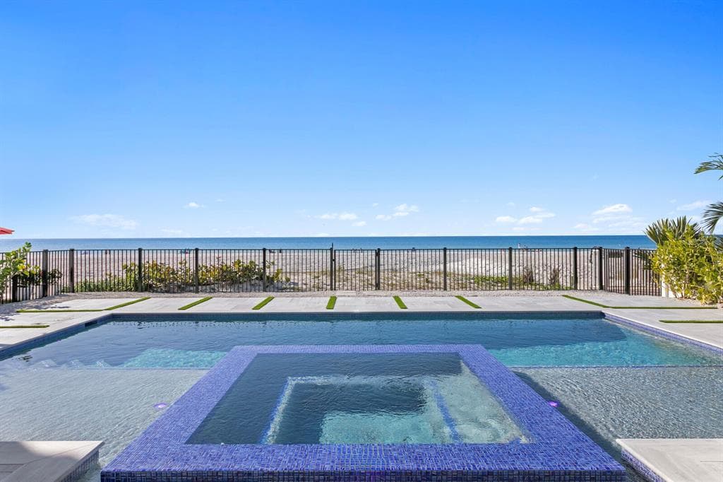 70 GULF BOULEVARD photo 3