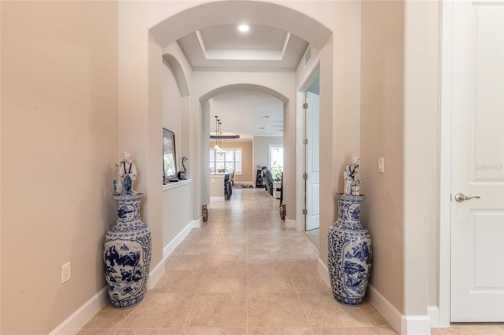 31 S RIVERWALK DRIVE photo 13