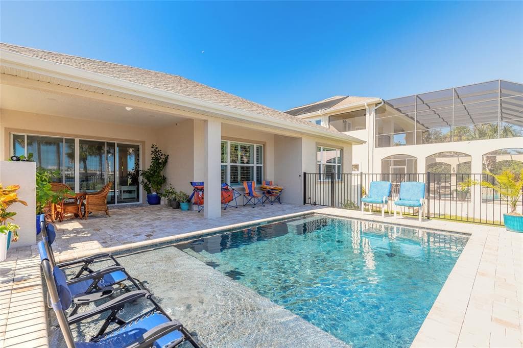 31 S RIVERWALK DRIVE photo 12