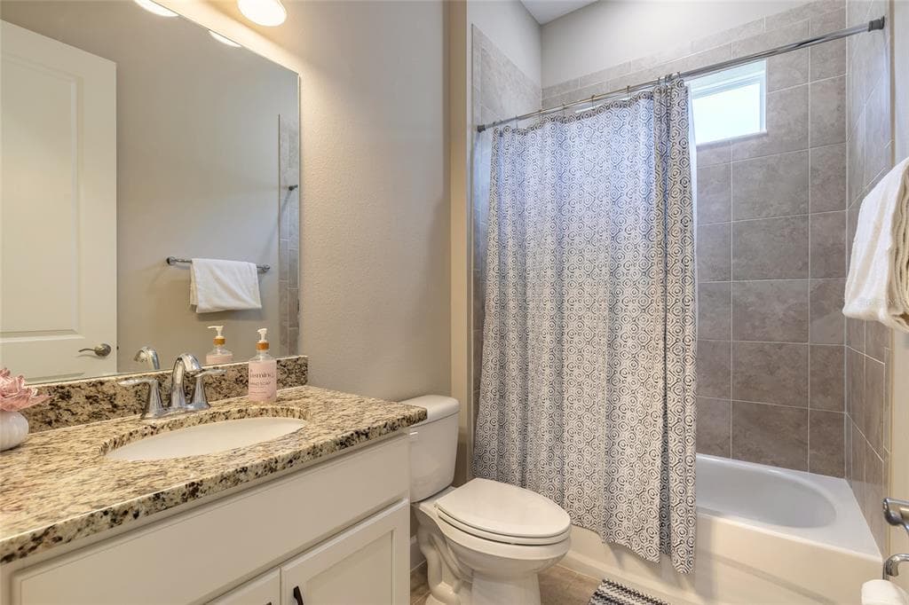 31 S RIVERWALK DRIVE photo 20