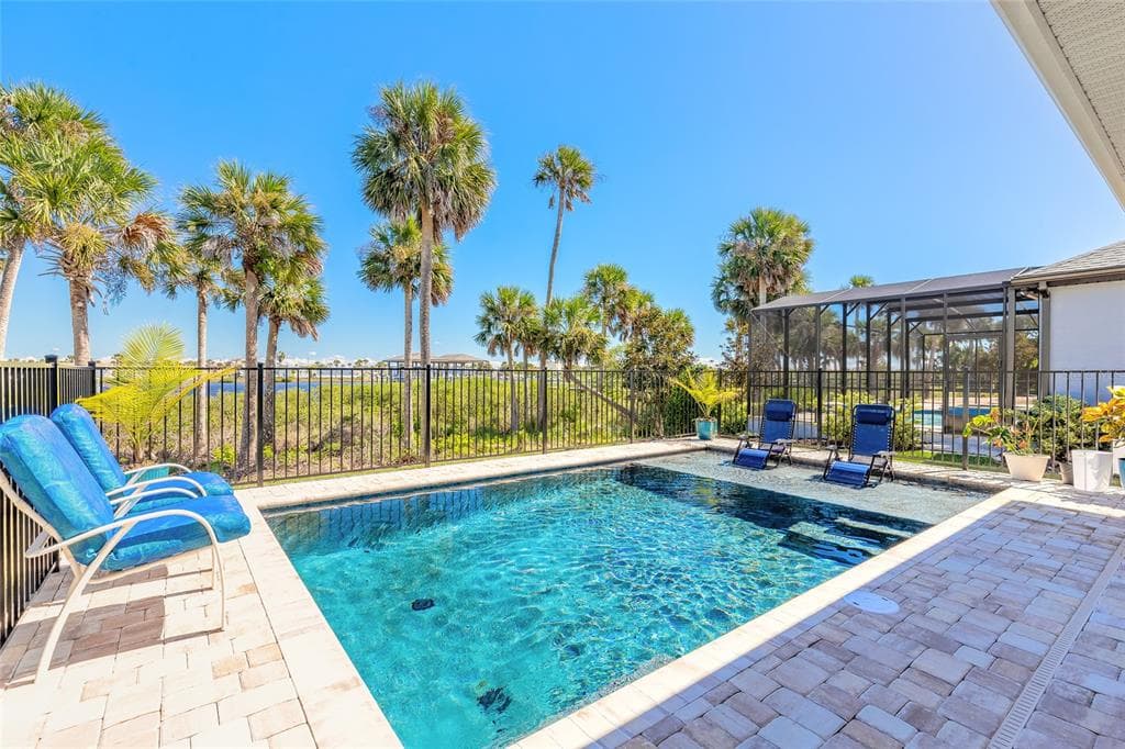 31 S RIVERWALK DRIVE photo 10