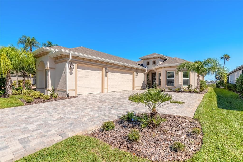 31 S RIVERWALK DRIVE photo 4