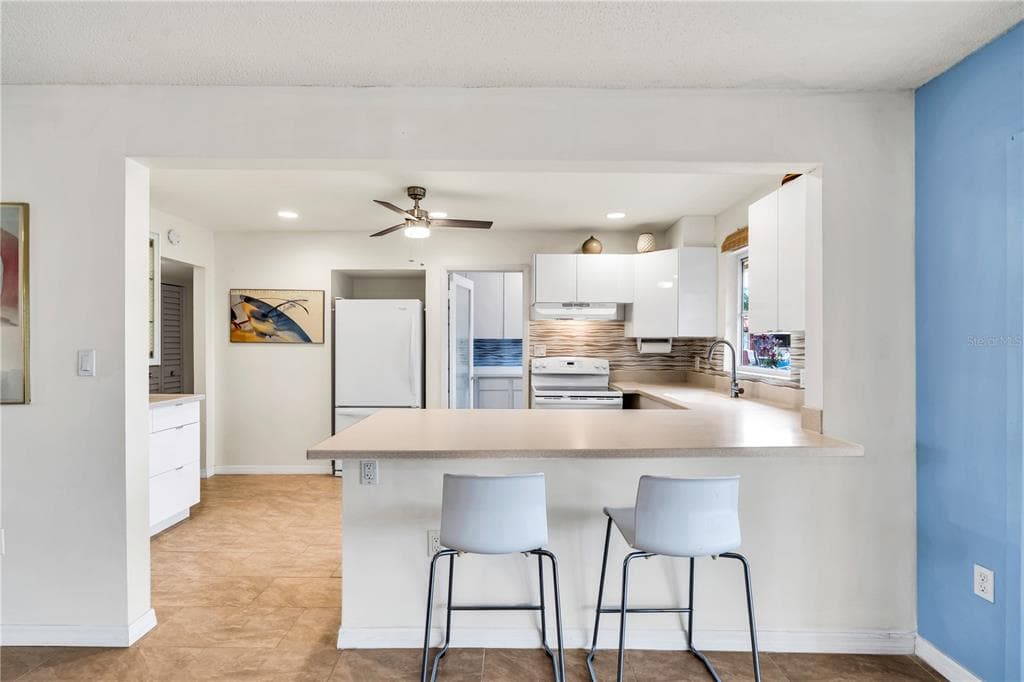 3866 CATALINA DRIVE photo 18