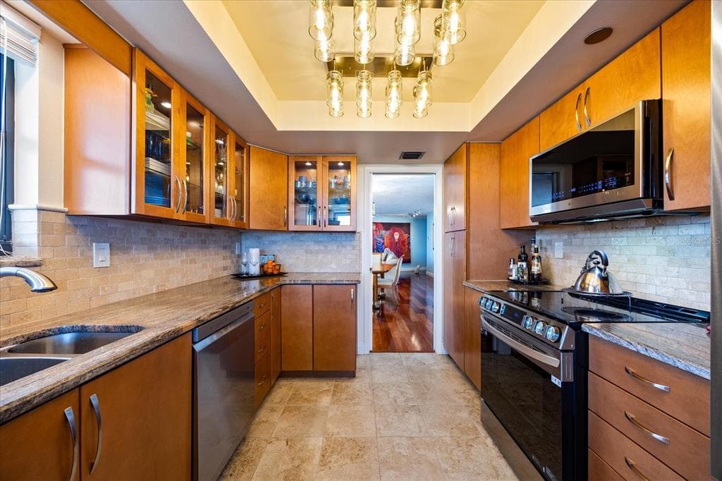 1600 GULF BOULEVARD 618 photo 15