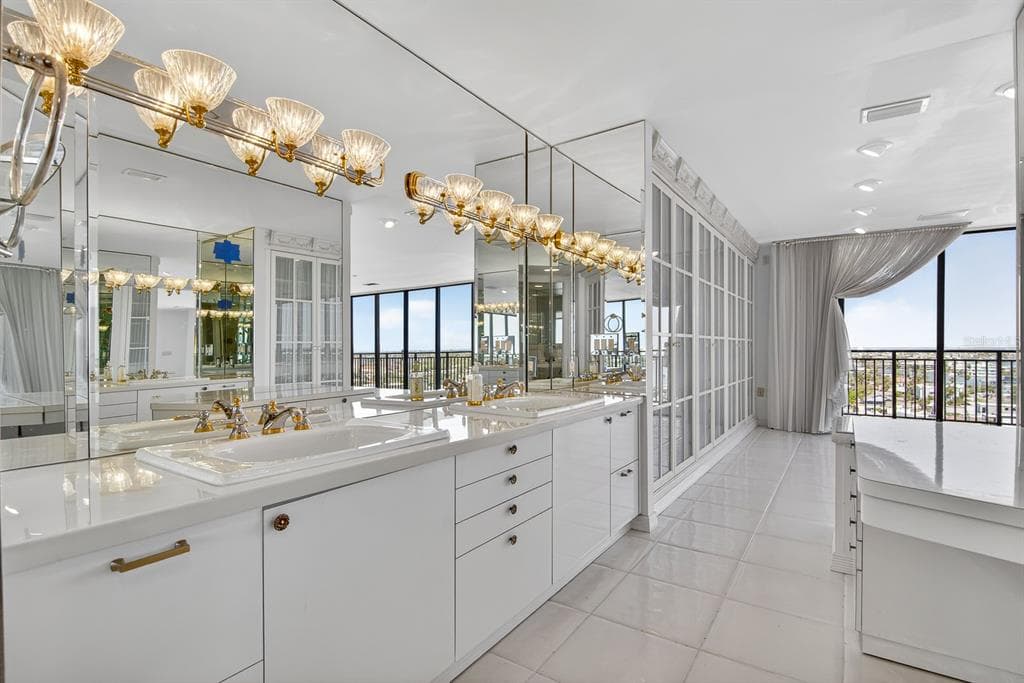 7650 BAYSHORE DRIVE 1105 photo 25