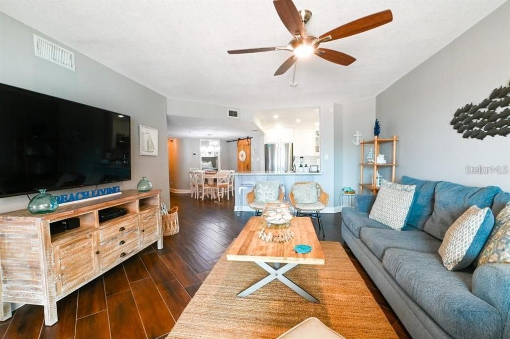 18450 GULF BOULEVARD 103 photo 13
