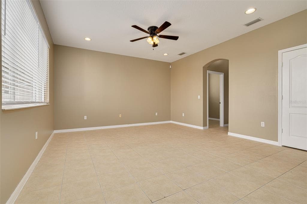 9028 WILLOWBROOK CIRCLE photo 11
