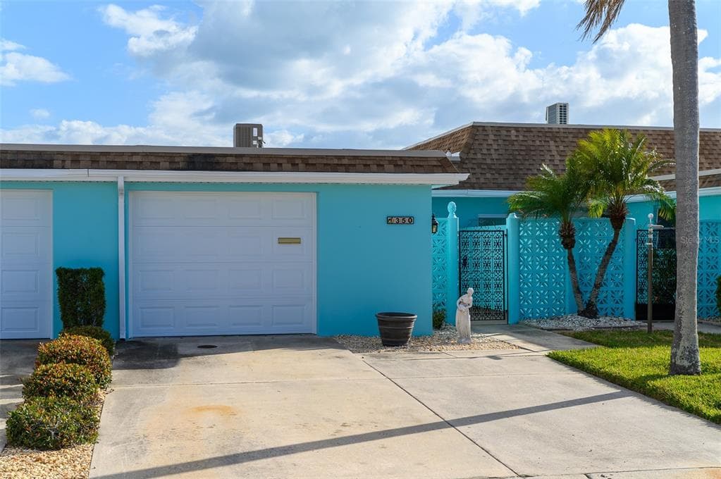 350 BOCA CIEGA POINT BLVD photo 1