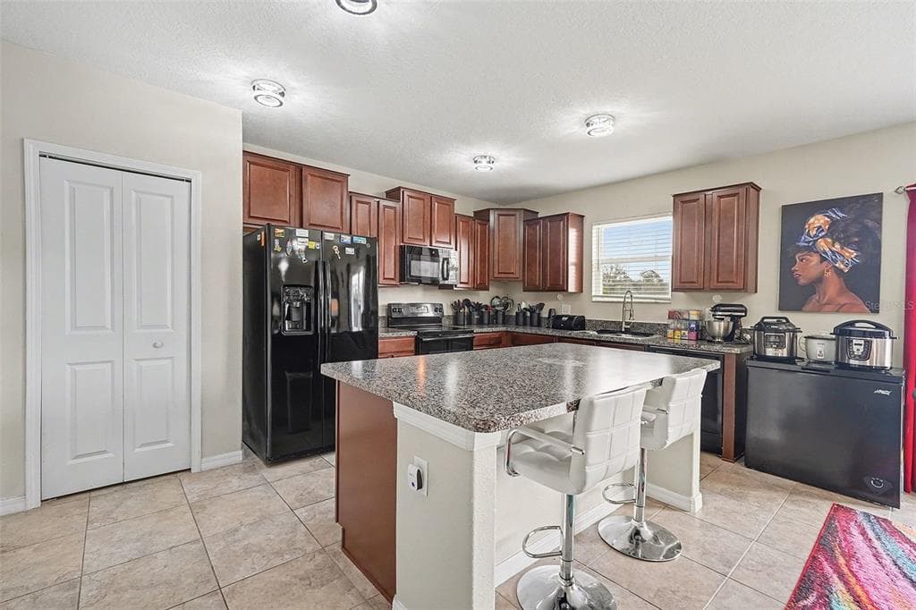 17206 WHITE MANGROVE DRIVE photo 8