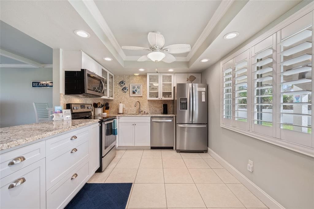 3663 S ATLANTIC AVENUE 11B photo 12