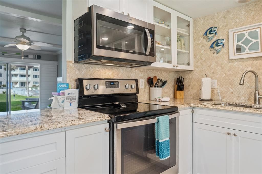 3663 S ATLANTIC AVENUE 11B photo 14