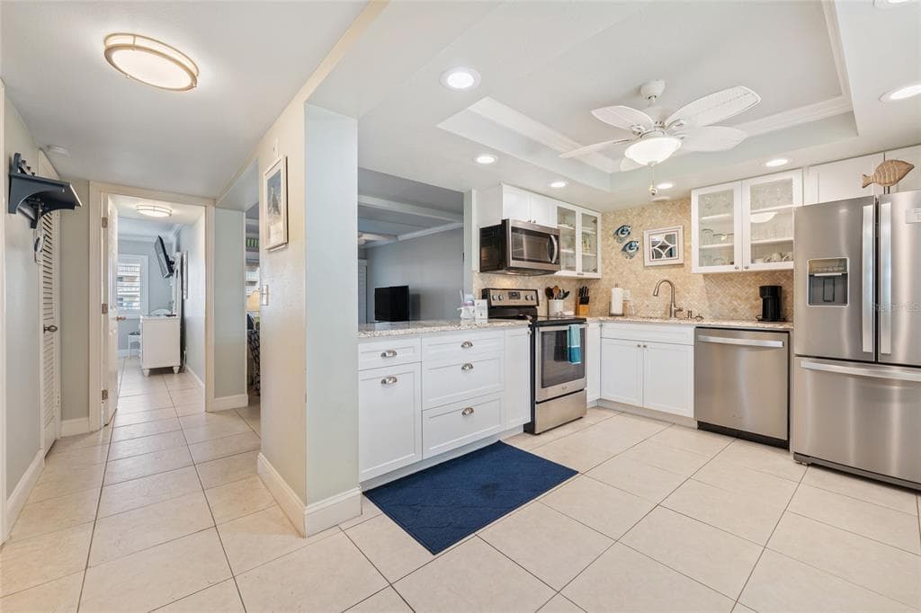 3663 S ATLANTIC AVENUE 11B photo 11