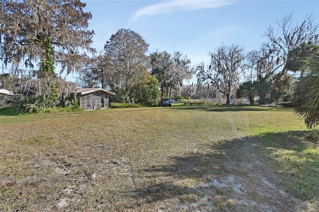 55512 FRONT STREET photo 24
