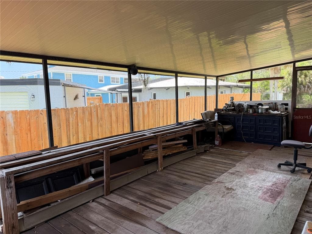 217 GARY AVENUE photo 13