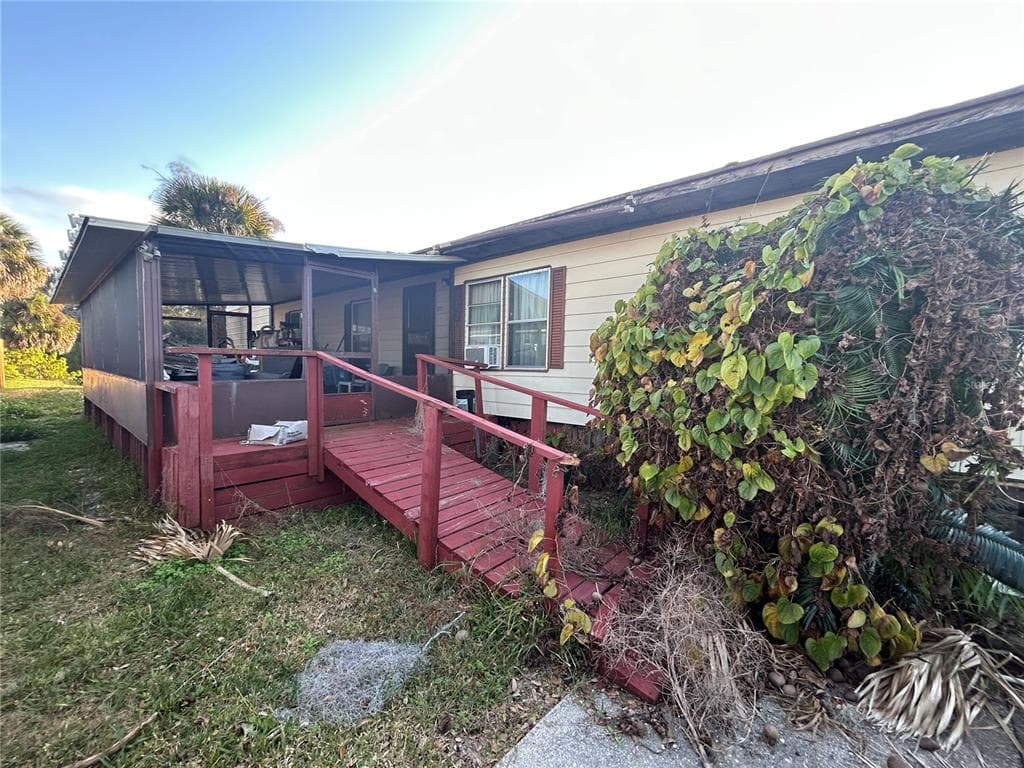 217 GARY AVENUE photo 25