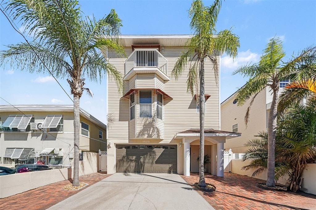 14215 N BAYSHORE DRIVE photo 2
