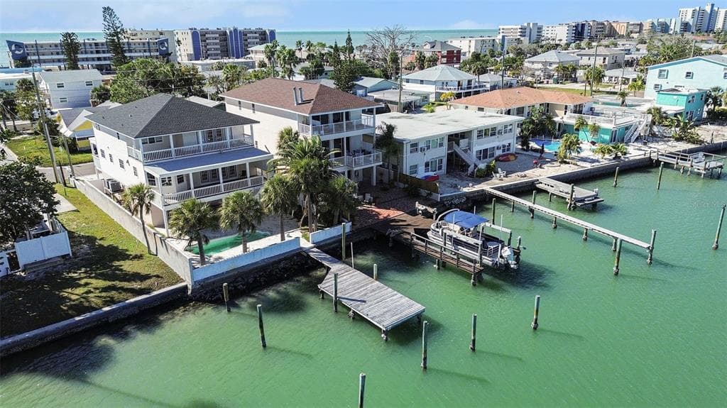14215 N BAYSHORE DRIVE photo 1