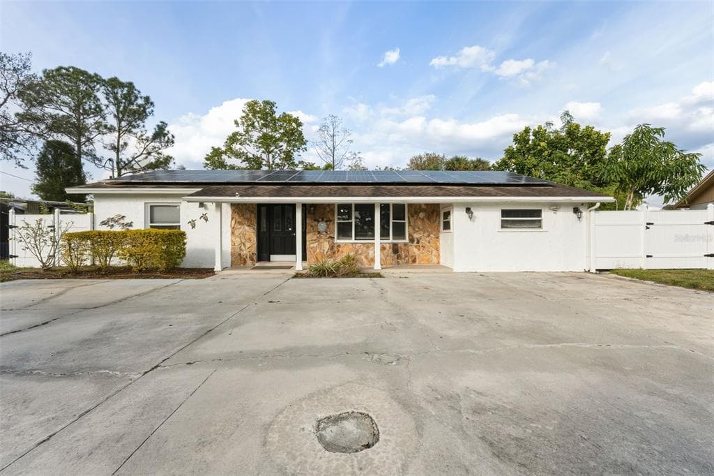 5017 STOLLS AVENUE photo 3