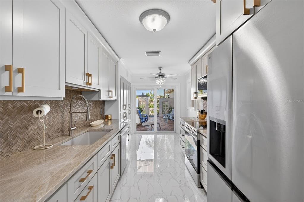 427 BOCA CIEGA POINT BOULEVARD N photo 10