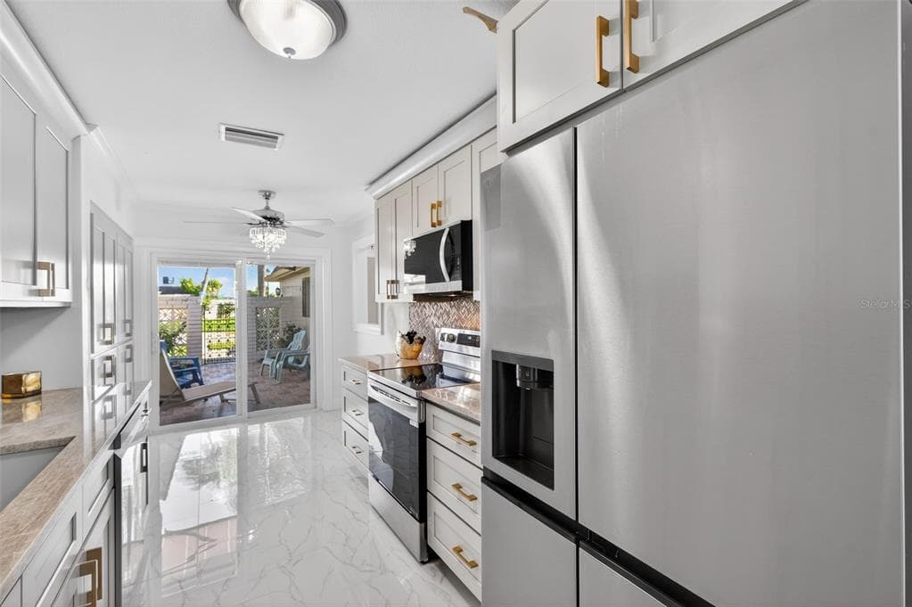 427 BOCA CIEGA POINT BOULEVARD N photo 11