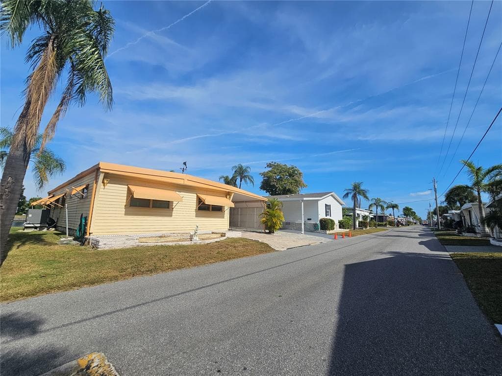 18675 US HIGHWAY 19 N #498 1