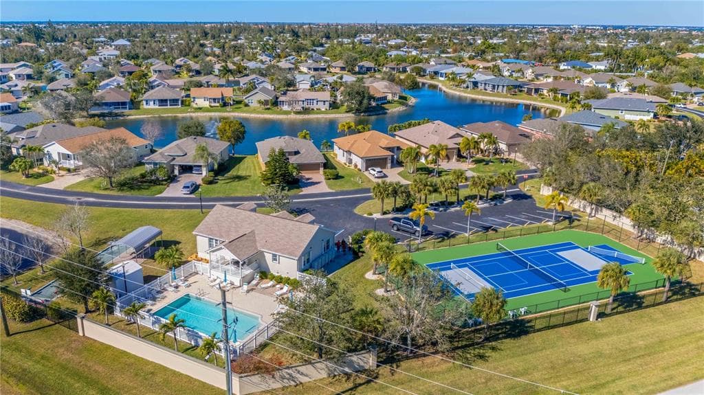 8632 LAKE FRONT COURT photo 7