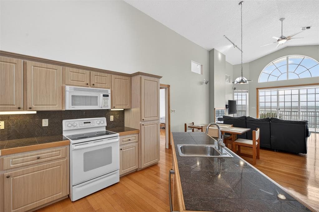 14603 MCDONALD LANE photo 23