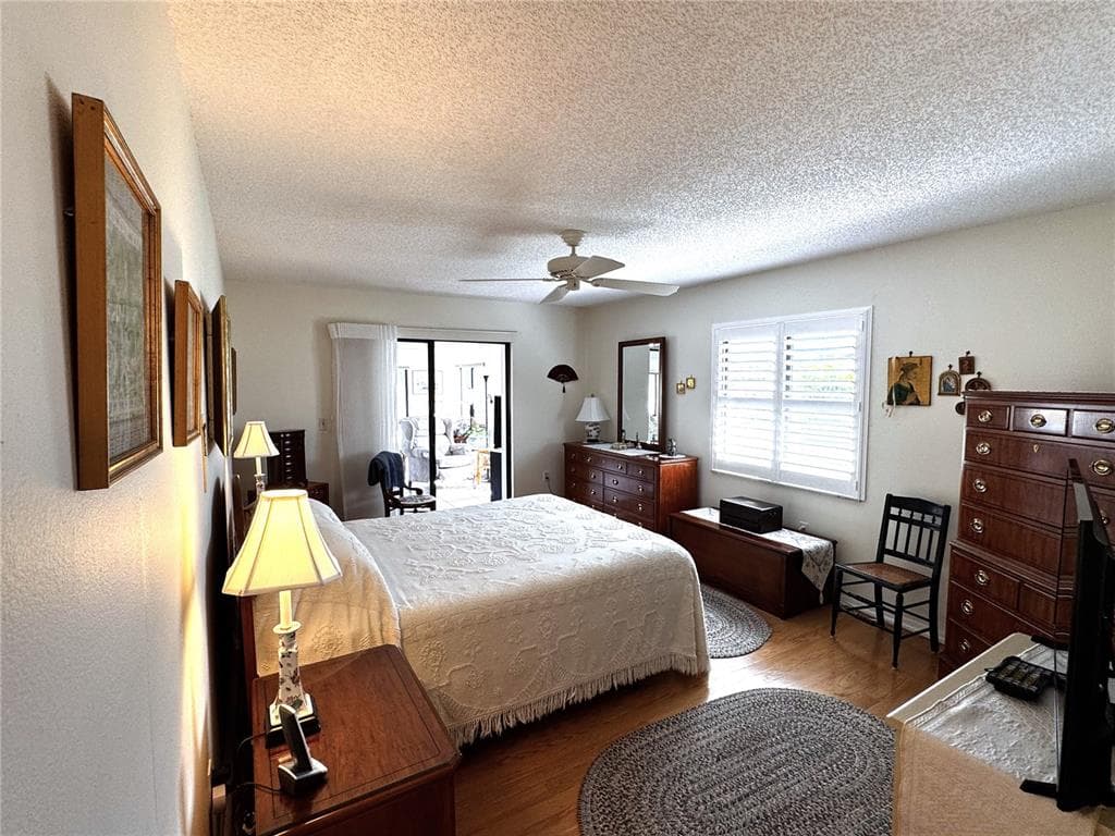 229 LAUREL HOLLOW DRIVE 83 photo 20