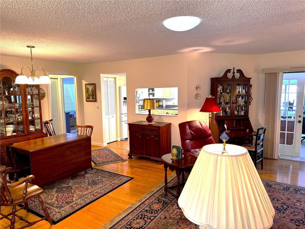 229 LAUREL HOLLOW DRIVE 83 photo 9