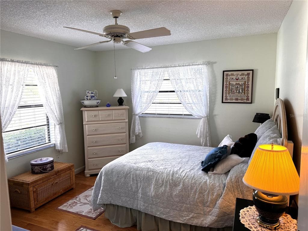 229 LAUREL HOLLOW DRIVE 83 photo 24