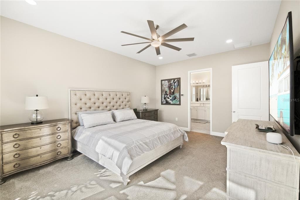 8083 WATERBEND TRAIL photo 17