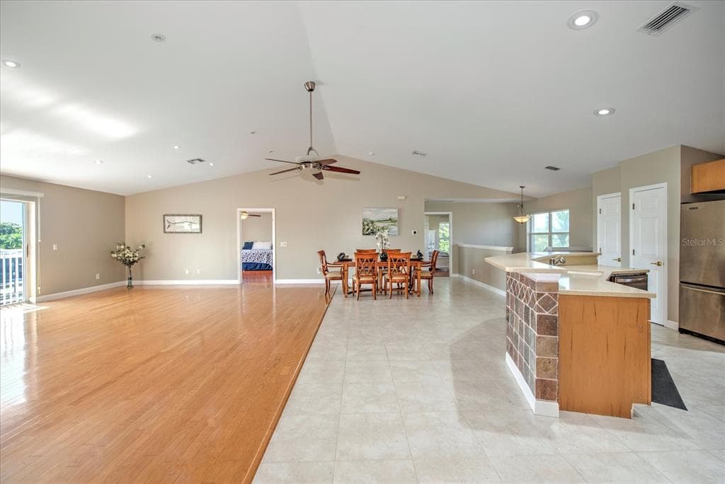 4424 N CANAL CIRCLE photo 17
