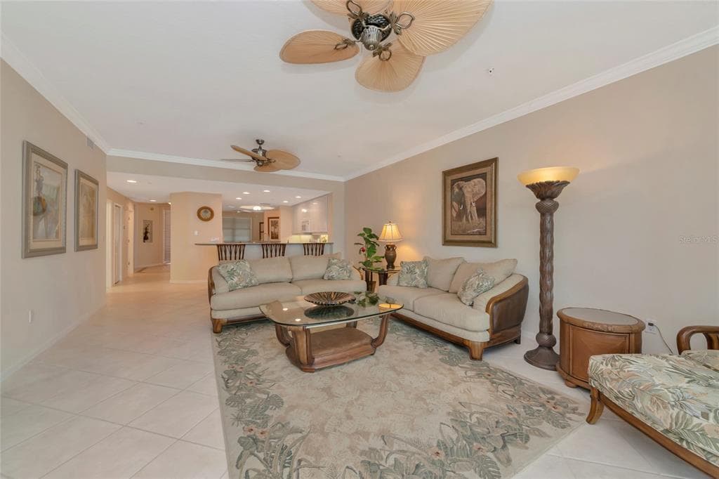 242 HIDDEN BAY DRIVE 602 photo 7