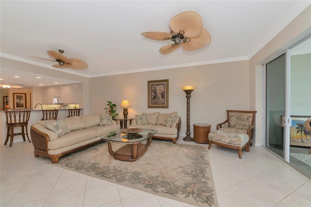 242 HIDDEN BAY DRIVE 602 photo 25