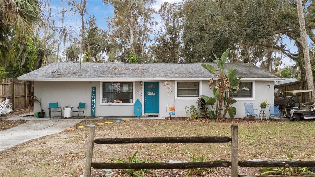 4162 ALAFIA BOULEVARD photo 1