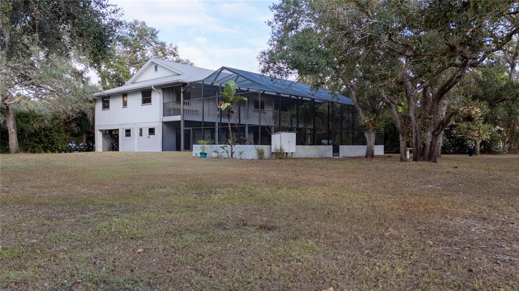 593 S MOON DRIVE photo 4