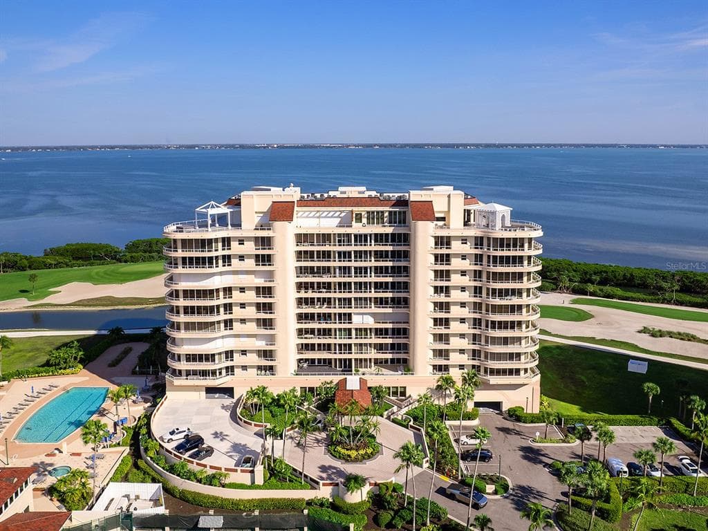 3040 GRAND BAY BOULEVARD 213 photo 3