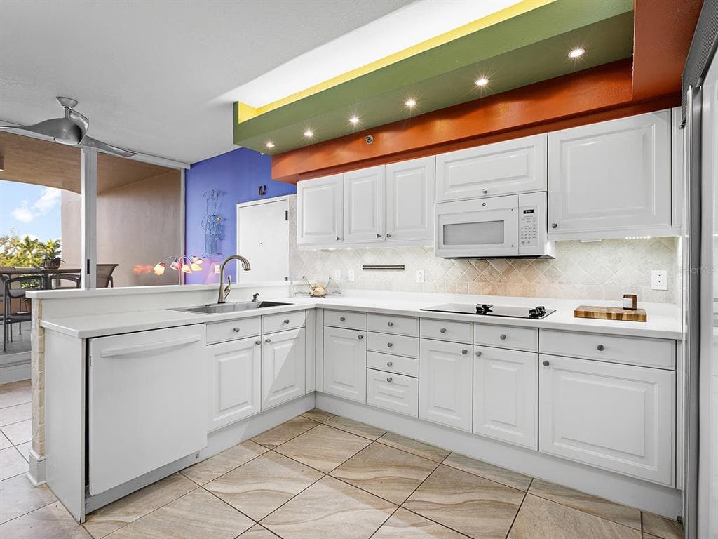 3040 GRAND BAY BOULEVARD 213 photo 14