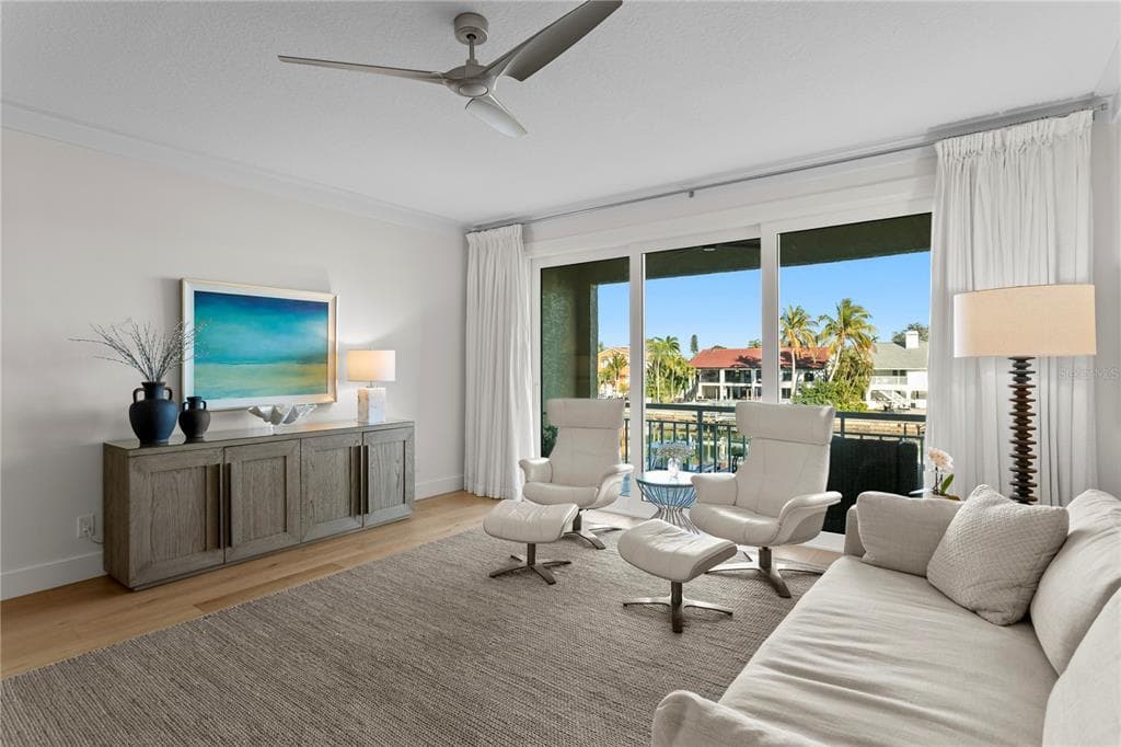 1067 PINELLAS BAYWAY S photo 20