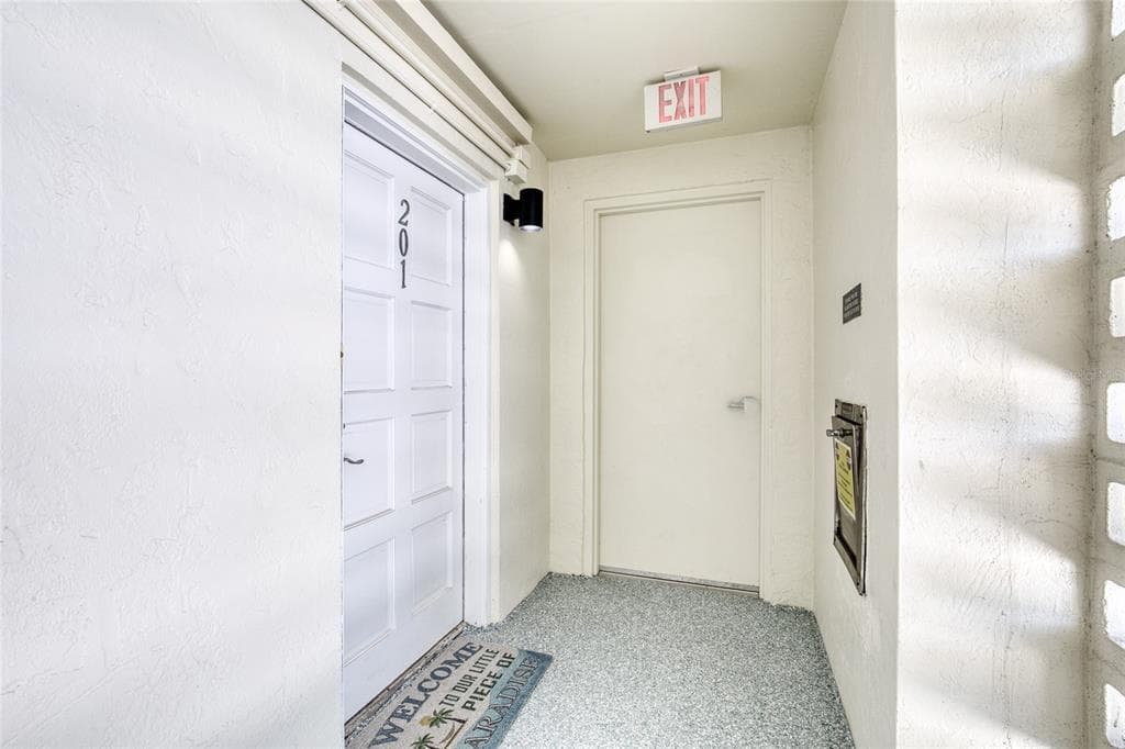 915 OCEAN SHORE BOULEVARD 2010 photo 2