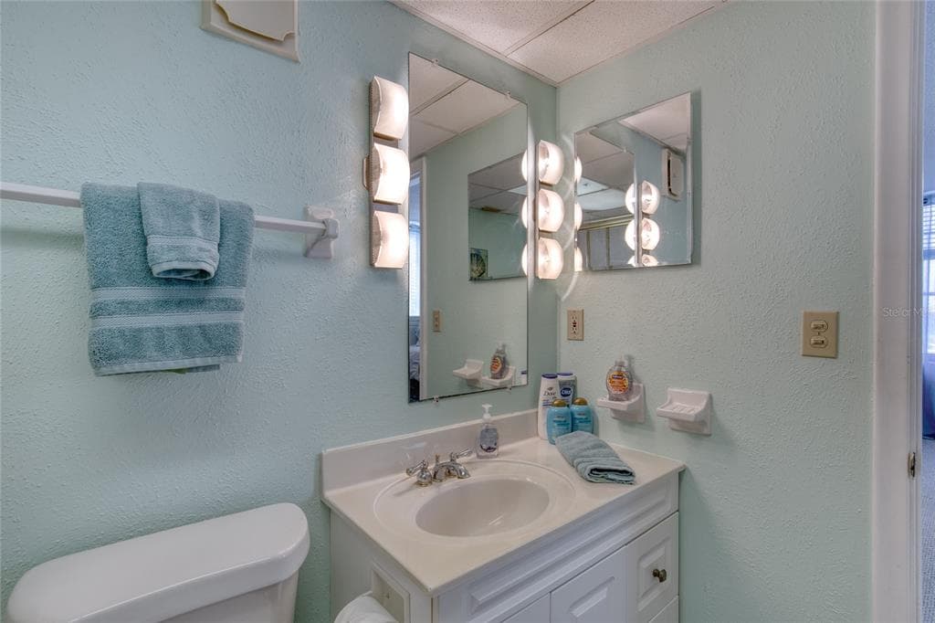 915 OCEAN SHORE BOULEVARD 2010 photo 22