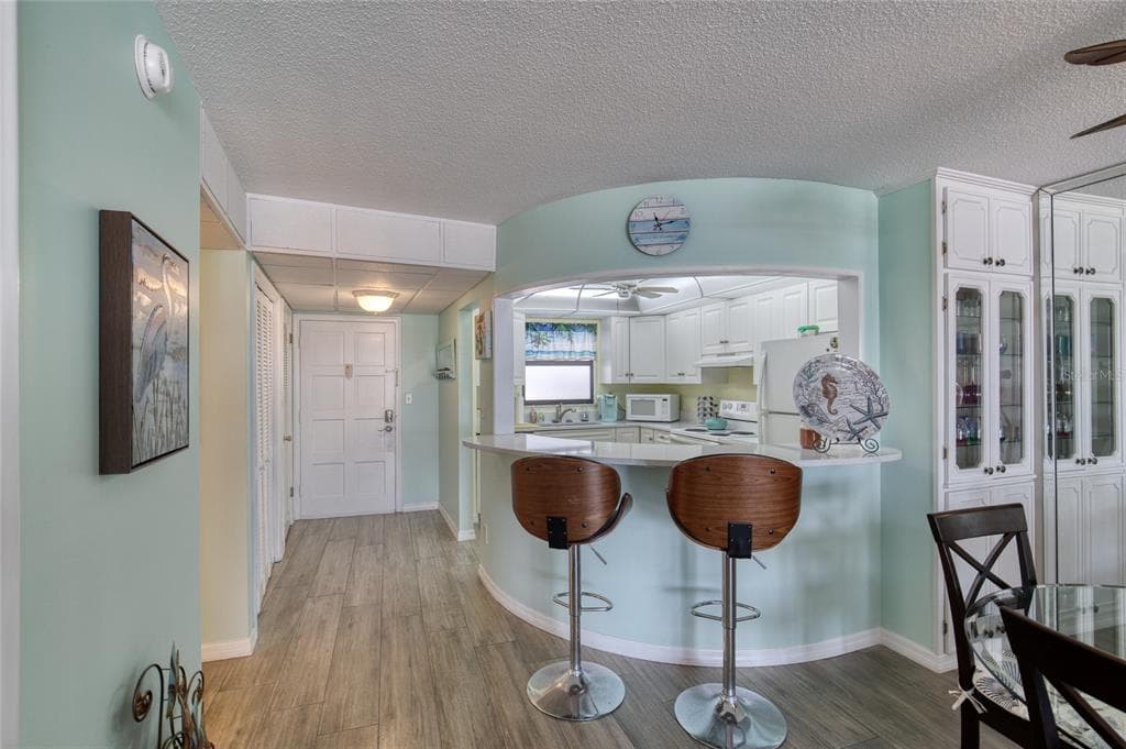 915 OCEAN SHORE BOULEVARD 2010 photo 10