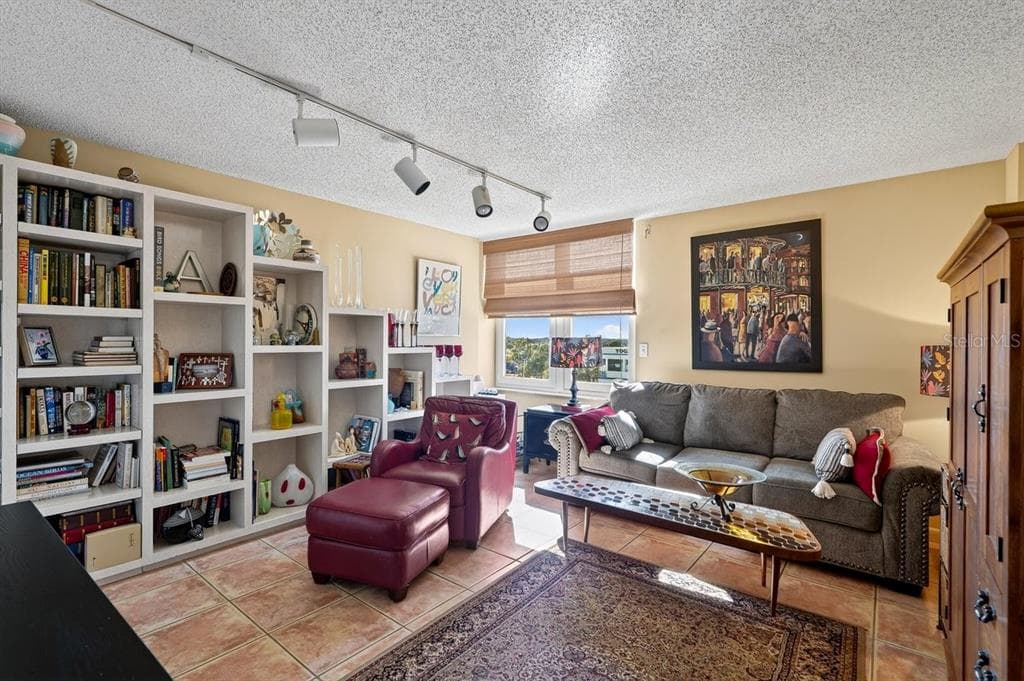 395 S ATLANTIC AVENUE 301 photo 16