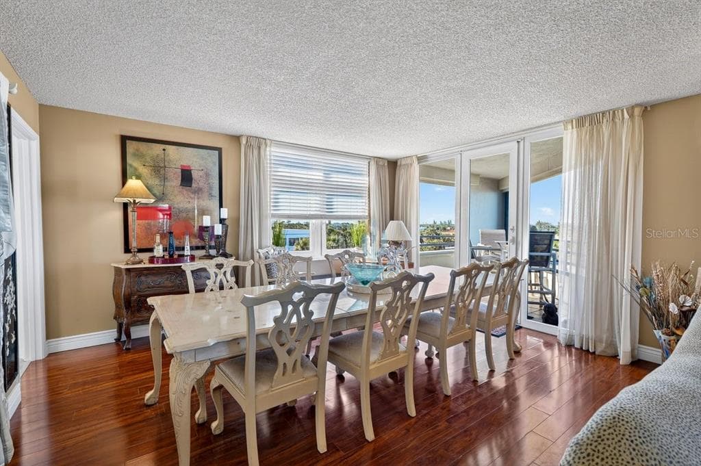 395 S ATLANTIC AVENUE 301 photo 7